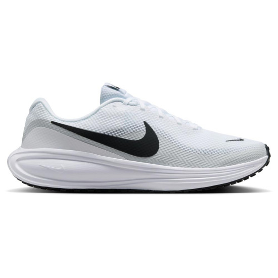 Nike Revolution 8